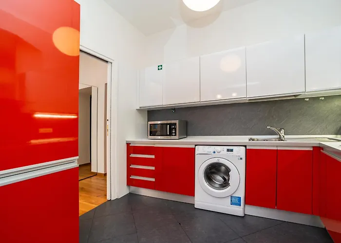 Apartamento Large And Stylish In *