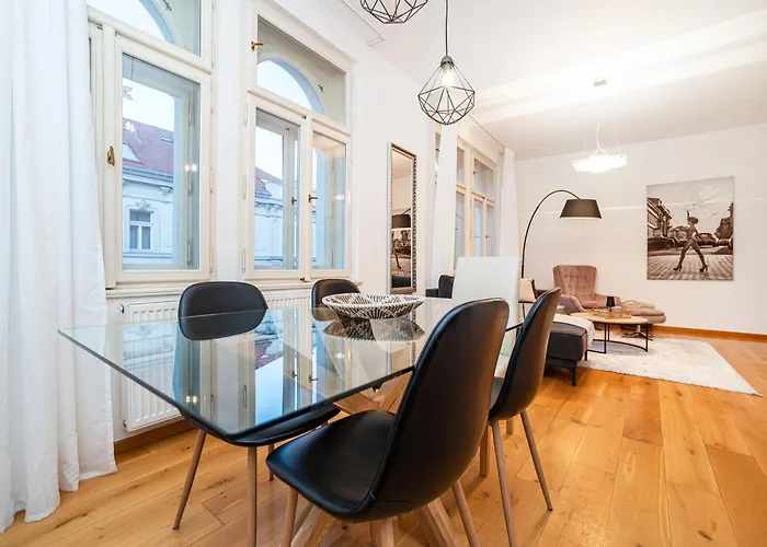 Large And Stylish In Praga