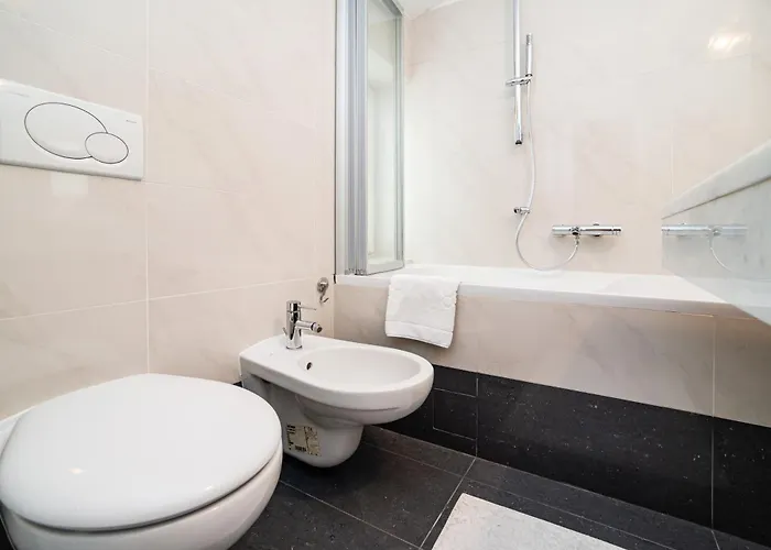 Apartamento Large And Stylish In