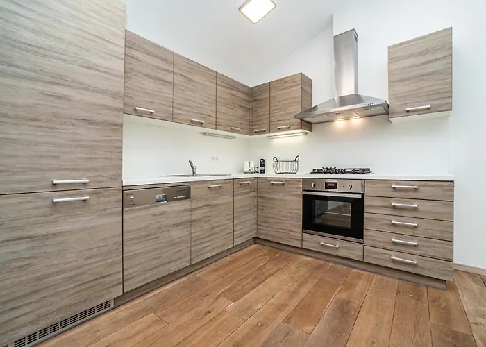 Large And Stylish In